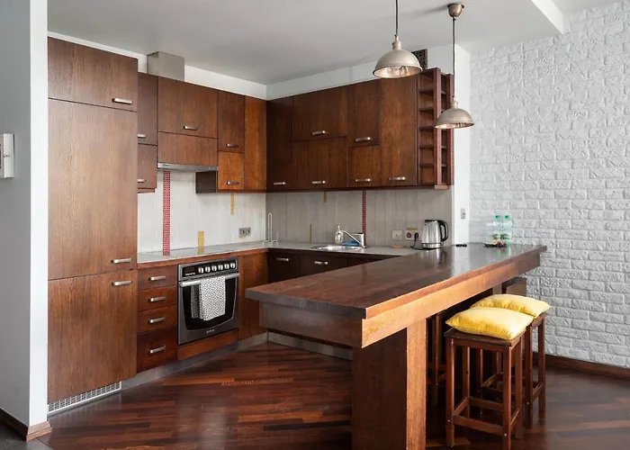 Bluszczanska Comfort By Bookinghost