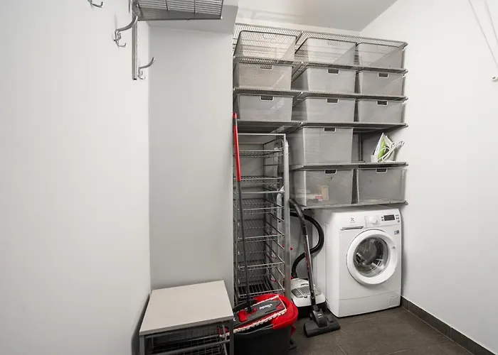 Bluszczanska Comfort By Bookinghost